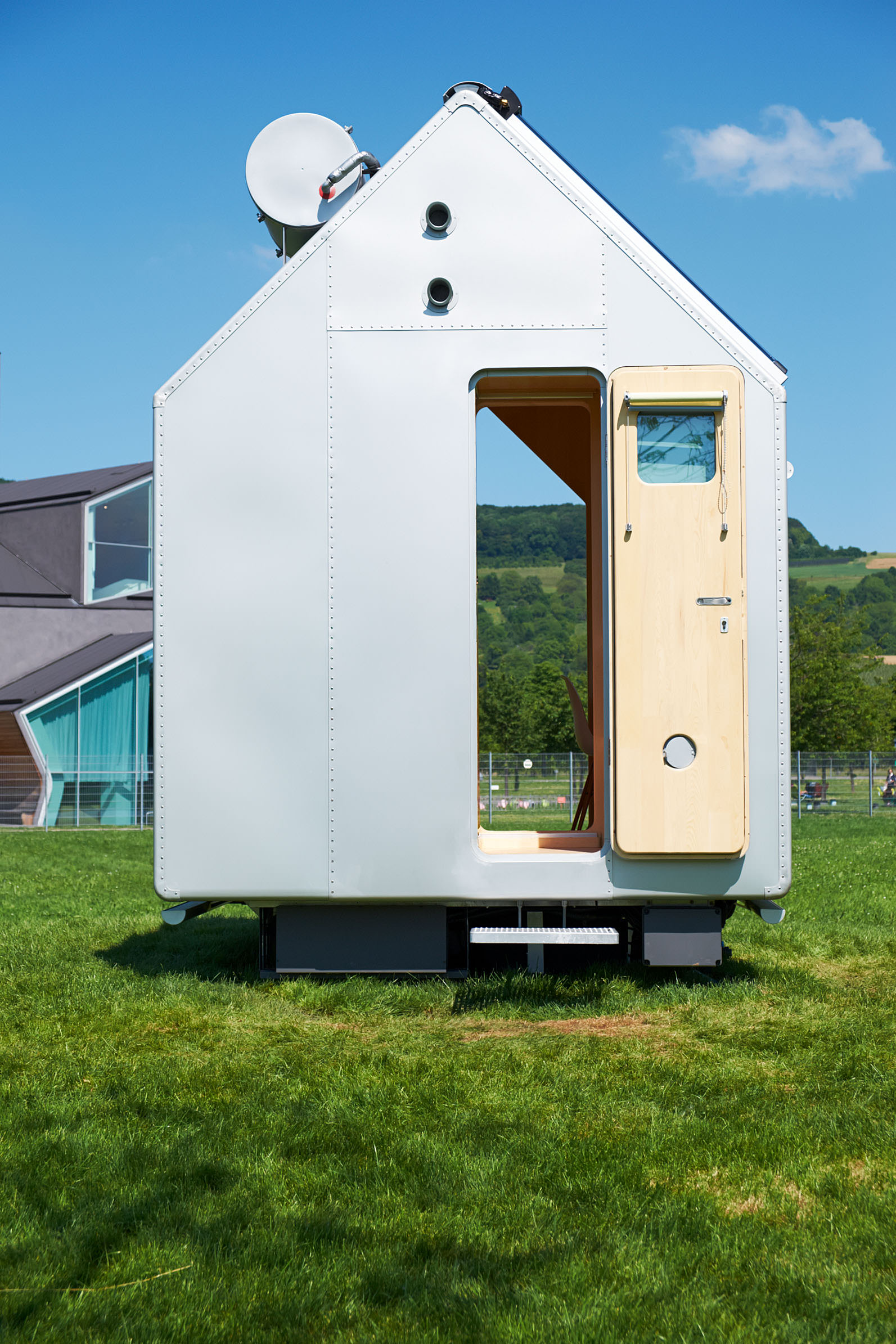 E13450 xPro 9891 j2560